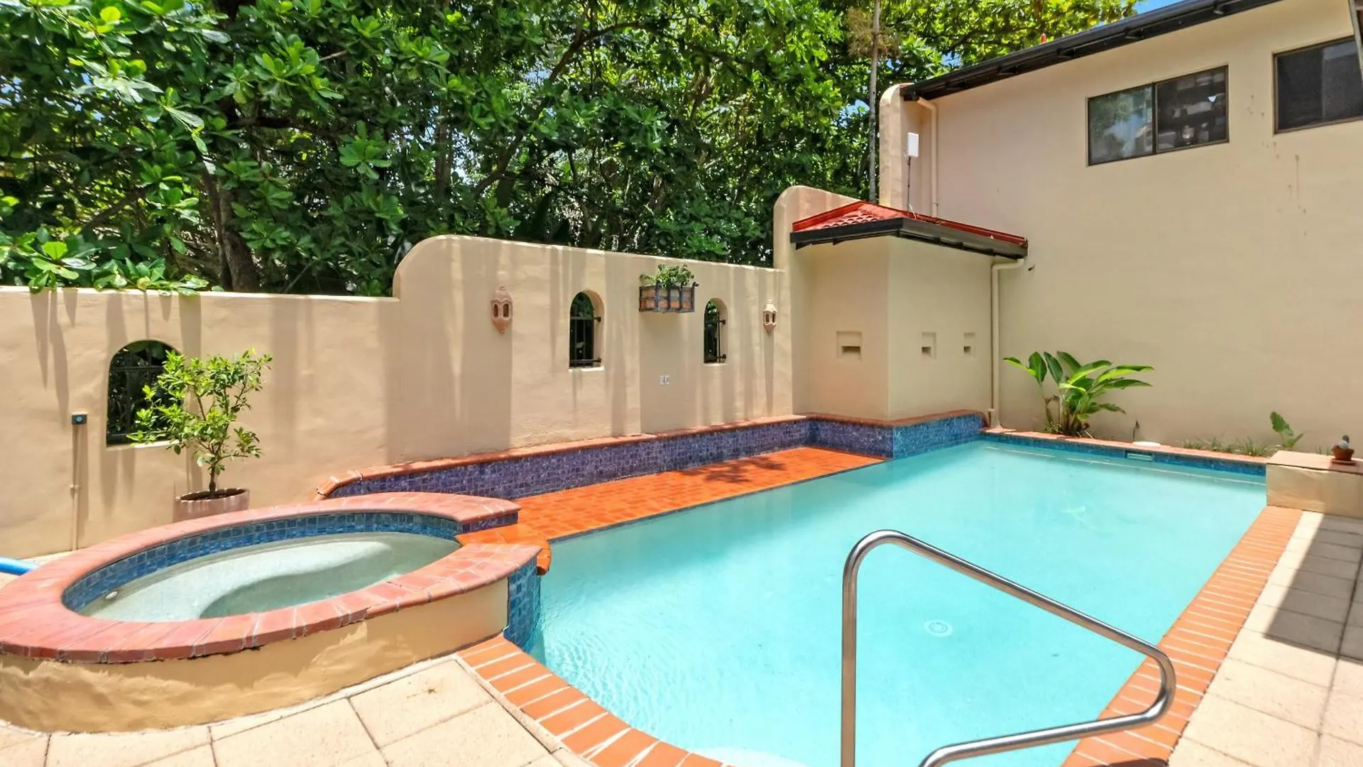 Villa San Michele Port Douglas 4*,  Australia