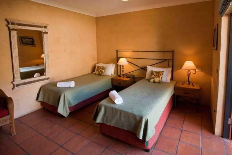 Villa San Michele Port Douglas Aparthotel