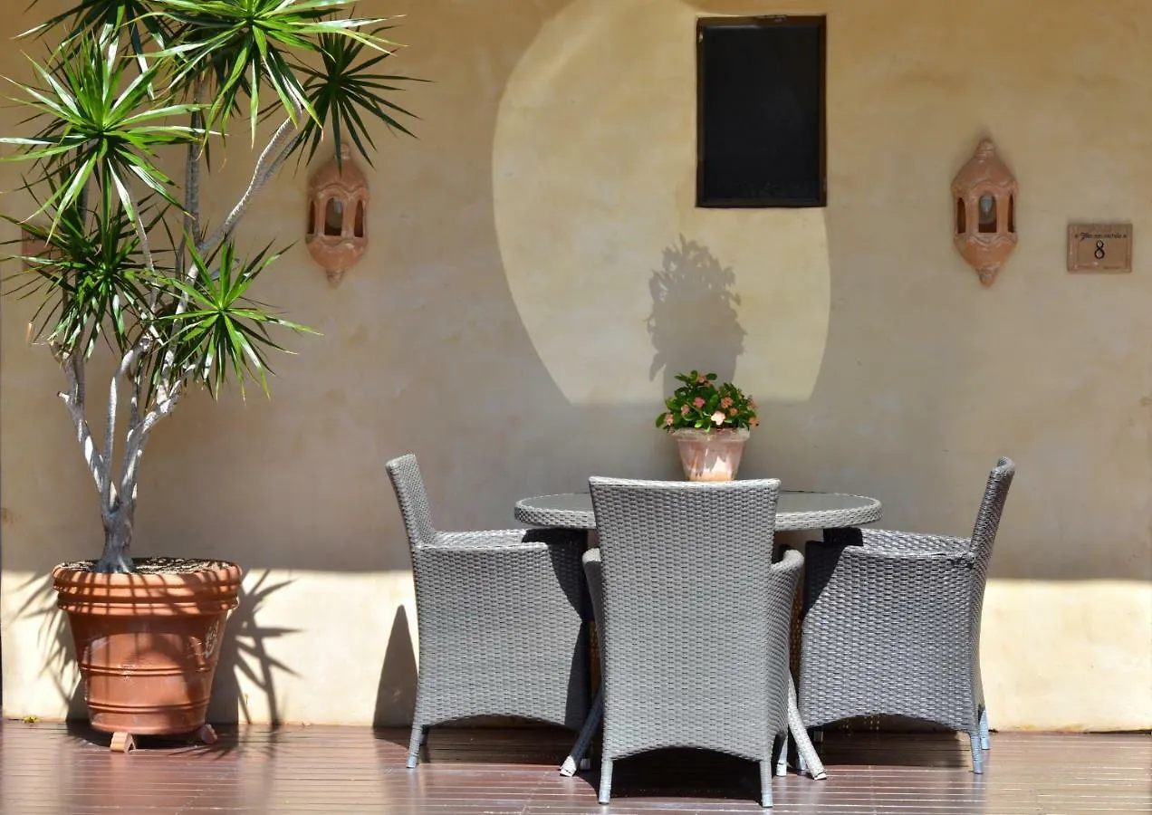 Villa San Michele Port Douglas Aparthotel