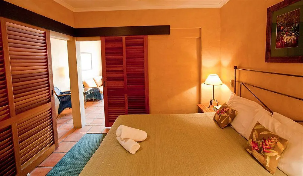 Villa San Michele Port Douglas Aparthotel