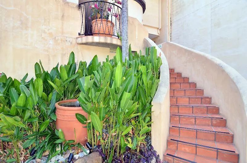 Villa San Michele Port Douglas